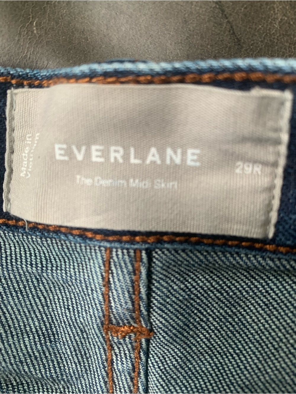 Everlane Dark Blue Denim Skirt with Leather Patch - Picture 4 of 4